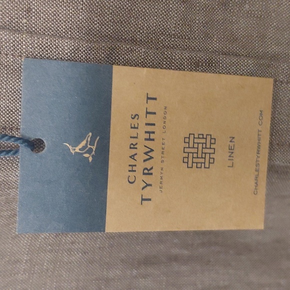 Charles Tyrwhitt Linen Shirt . Color Is Mocha . Size  Large - Picture 5 of 5